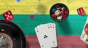 Bàn Baccarat và Roulette Live Casino trực tuyến tại 8 luck 8 Việt Nam